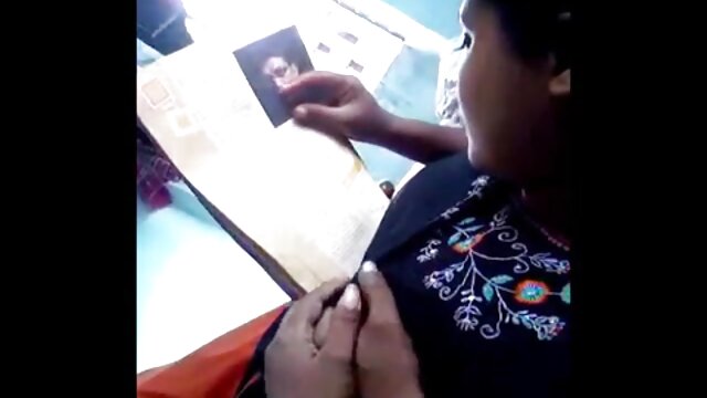Domme lesbian cambuk budak sebelum isian vaginanya dengan streaming bokep indo live kotoran seksual.