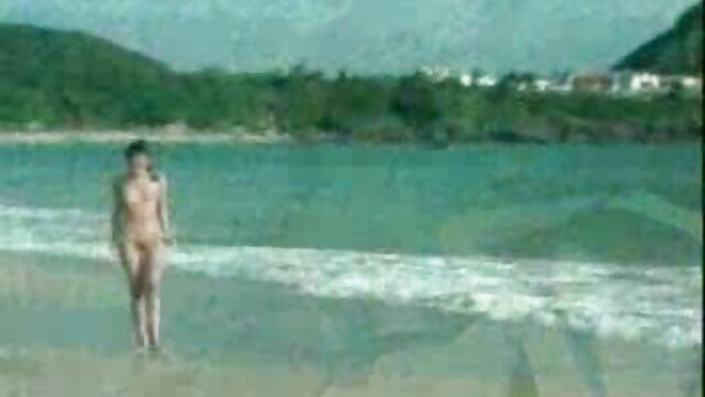 Nyonya cumshot bokep joy live indo di vagina istri cuckold sementara pria egois menatapnya