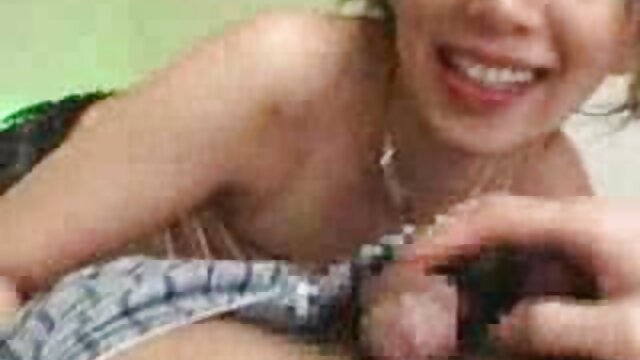 Gadis dengan orang bigo bokep indo tua