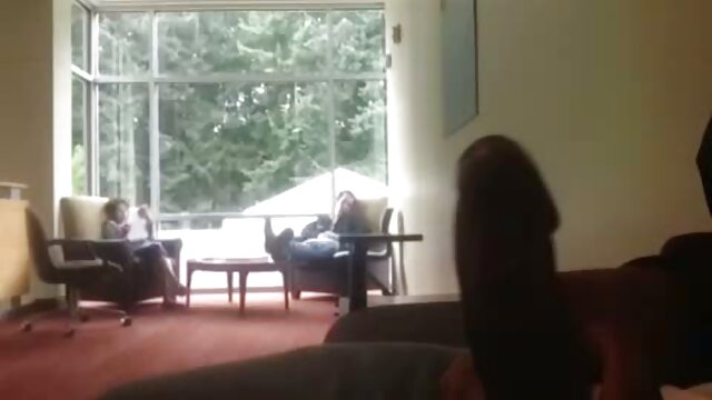Layla Price menghancurkan video bokep bigo indo lubang pantatnya untuk sosis gemuk.